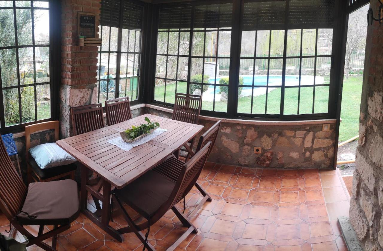 Casa Rural El Eden Del Ungria Caspueñas المظهر الخارجي الصورة