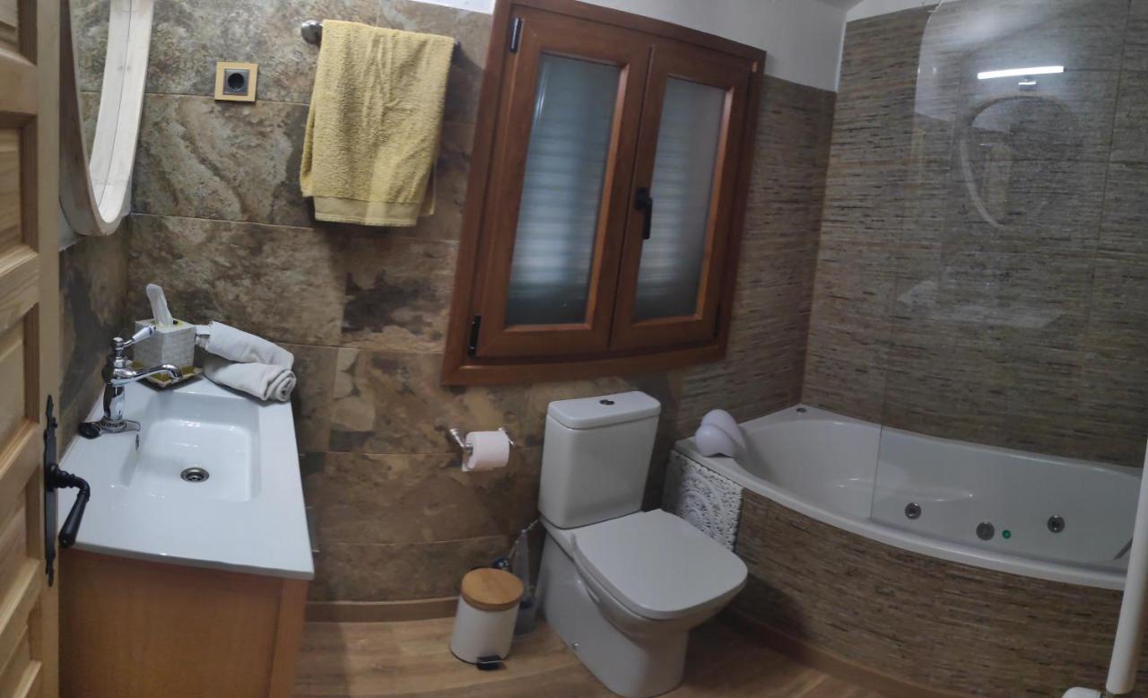 Casa Rural El Eden Del Ungria Caspueñas المظهر الخارجي الصورة